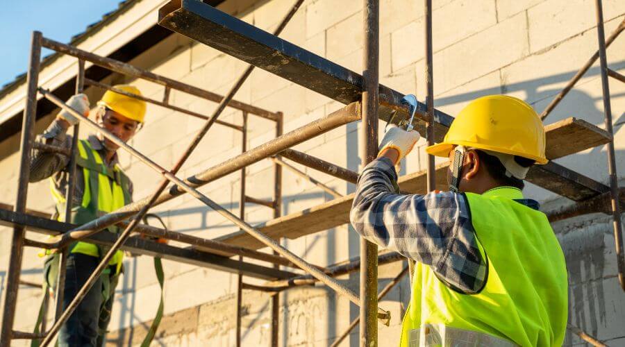 Professional residential roofers in Crivitz, WI